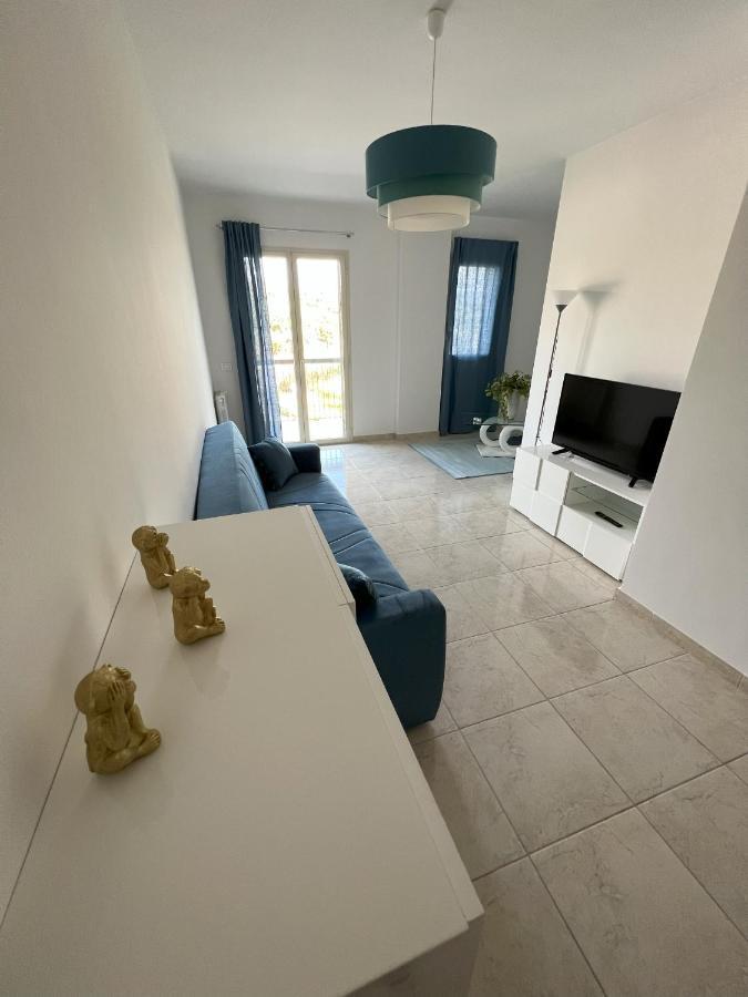 Casa Vacanze Le Tre Scimmiette Paterno  Ngoại thất bức ảnh